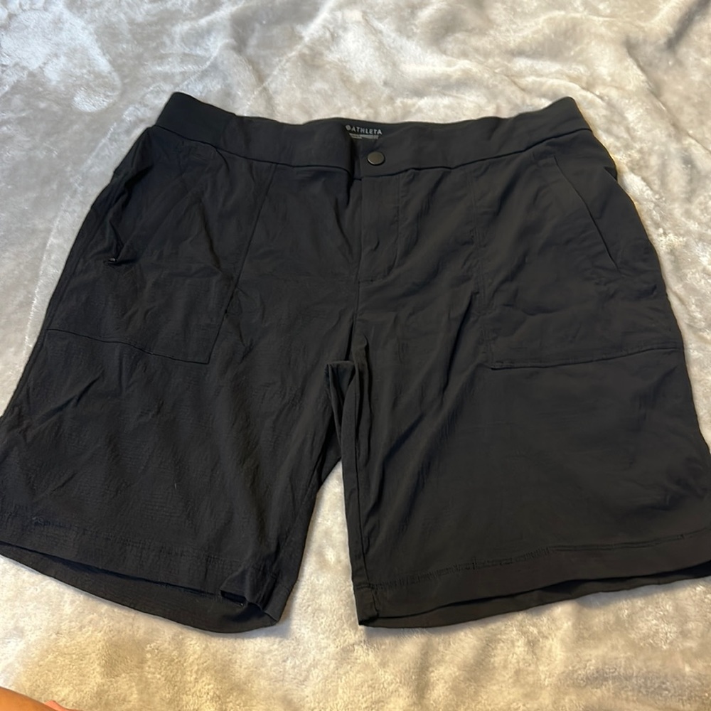 Athleta trekkie bermuda 2.0 shorts